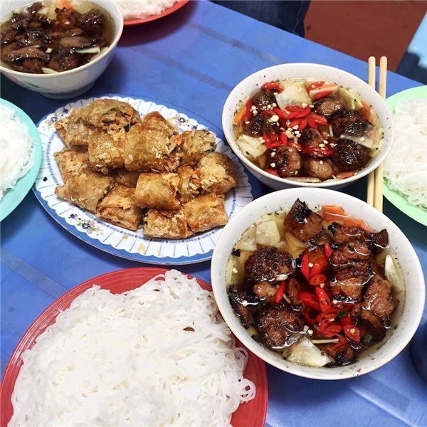 Bún chả Hàng Quạt